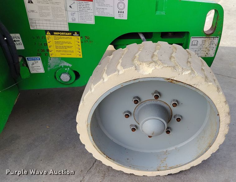 image for item EH0186 2015 Genie  Z-40/23N RJ boom lift