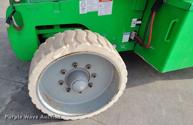 image for item EH0186 2015 Genie  Z-40/23N RJ boom lift