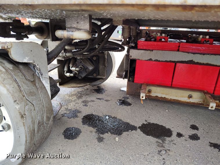 image for item EH0187 2006 Skyjack SJIII-3219 scissor lift