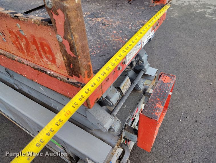 image for item EH0188 2012 Skyjack  SJIII-3219 scissor lift