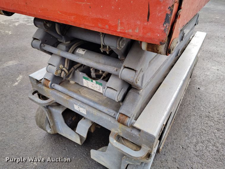 image for item EH0188 2012 Skyjack  SJIII-3219 scissor lift