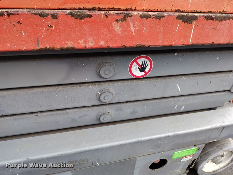 image for item EH0188 2012 Skyjack  SJIII-3219 scissor lift