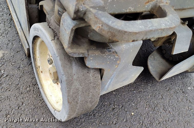 image for item EH0188 2012 Skyjack  SJIII-3219 scissor lift