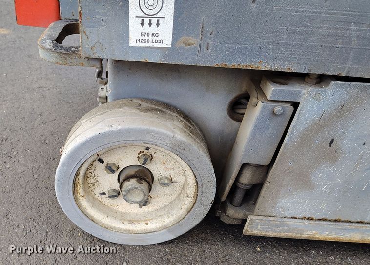 image for item EH0188 2012 Skyjack  SJIII-3219 scissor lift