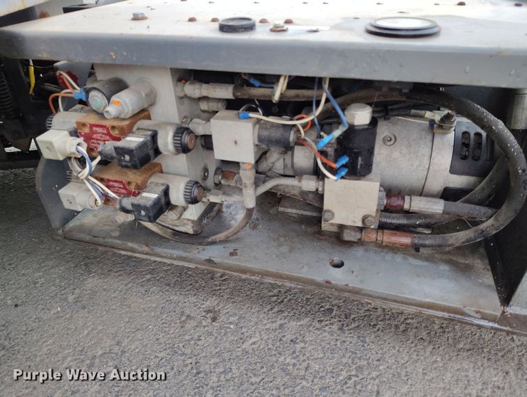 image for item EH0189 2013 Skyjack  SJIII-3219 scissor lift