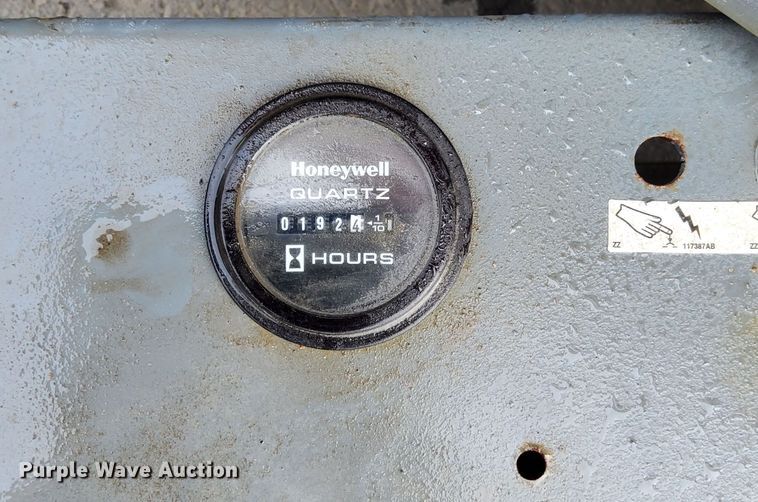 image for item EH0189 2013 Skyjack  SJIII-3219 scissor lift