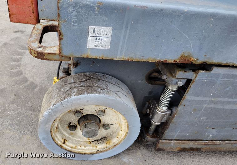 image for item EH0189 2013 Skyjack  SJIII-3219 scissor lift