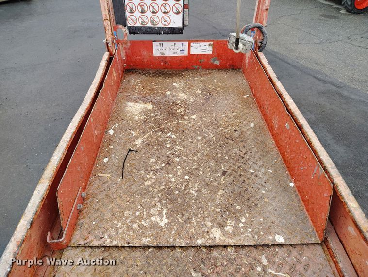 image for item EH0190 2012 Skyjack  SJIII-3219 scissor lift