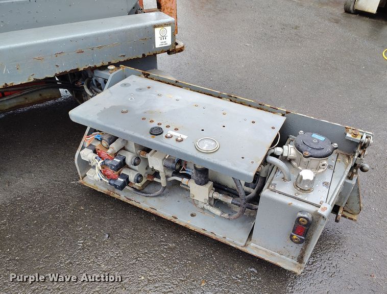 image for item EH0191 2012 Skyjack SJIII-3219 scissor lift