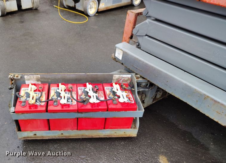 image for item EH0191 2012 Skyjack SJIII-3219 scissor lift