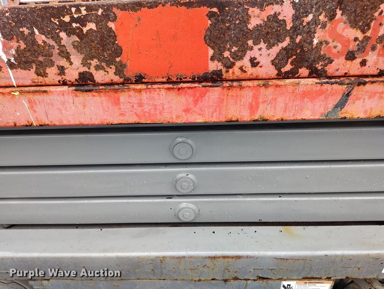 image for item EH0191 2012 Skyjack SJIII-3219 scissor lift