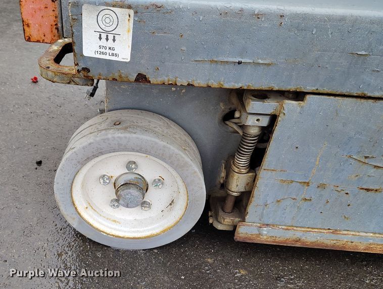 image for item EH0191 2012 Skyjack SJIII-3219 scissor lift