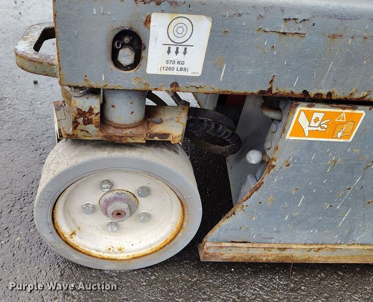image for item EH0191 2012 Skyjack SJIII-3219 scissor lift