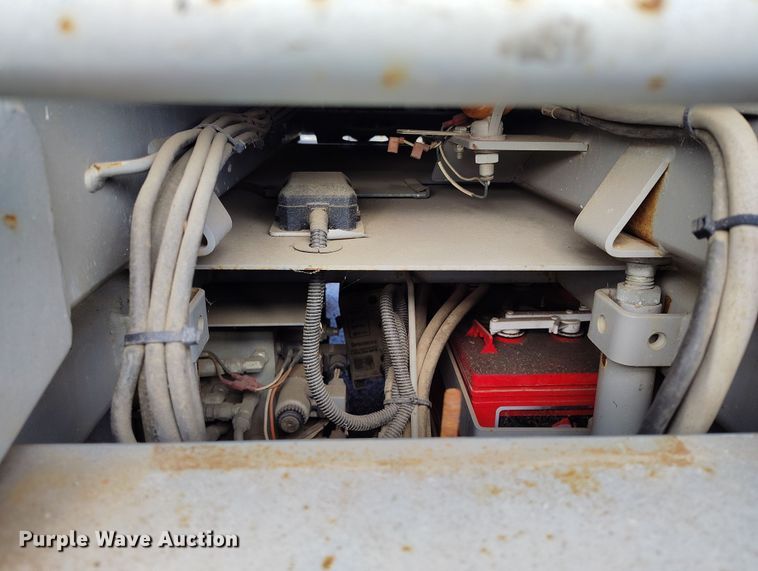 image for item EH0192 2012 Skyjack SJIII-3219 scissor lift