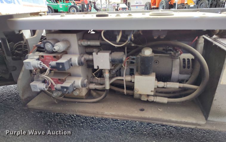 image for item EH0192 2012 Skyjack SJIII-3219 scissor lift