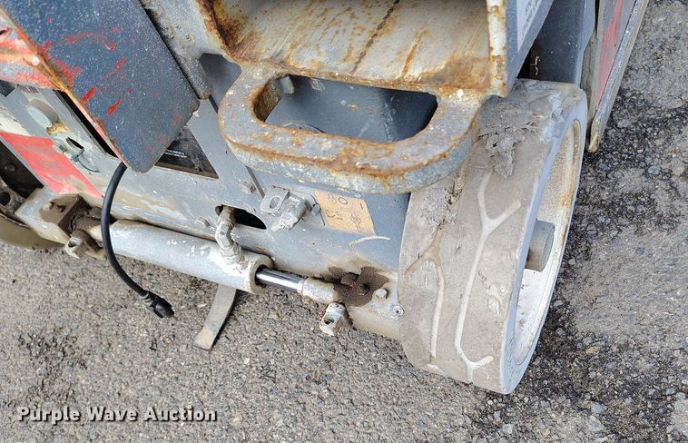 image for item EH0193 2004 Skyjack  SJIII-3219 scissor lift