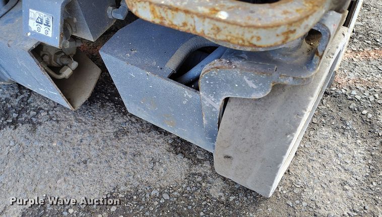 image for item EH0193 2004 Skyjack  SJIII-3219 scissor lift