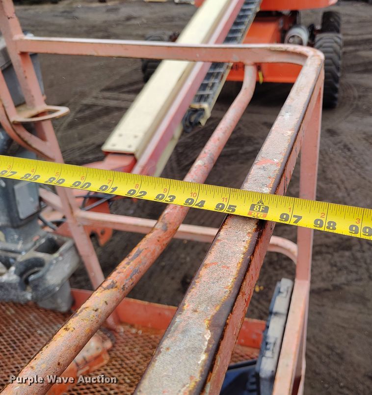 image for item EH0194 2007 JLG 400S boom lift