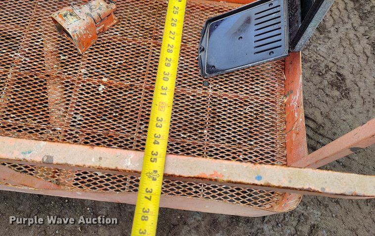 image for item EH0194 2007 JLG 400S boom lift