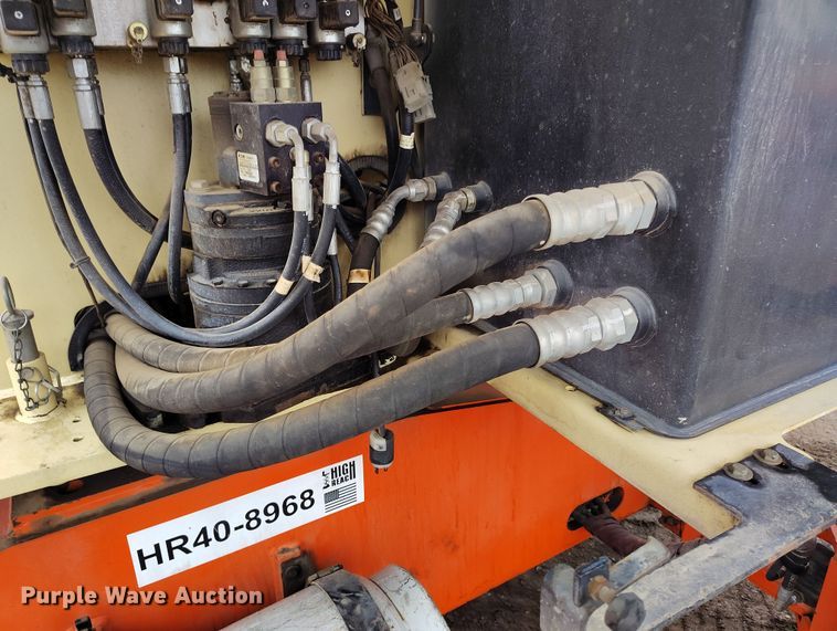 image for item EH0194 2007 JLG 400S boom lift