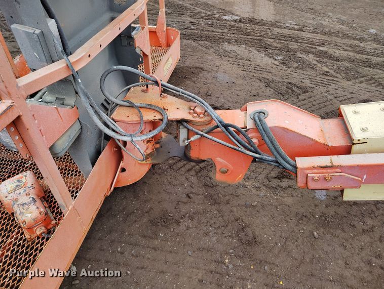 image for item EH0194 2007 JLG 400S boom lift