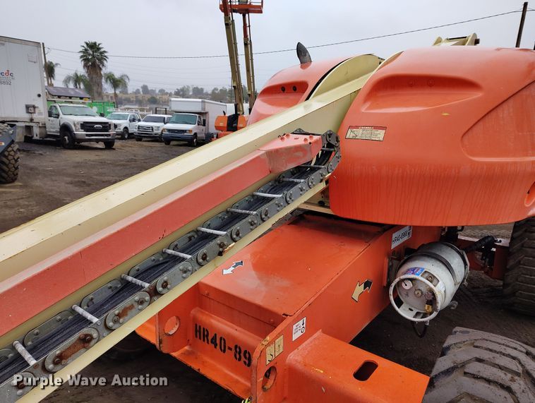 image for item EH0194 2007 JLG 400S boom lift
