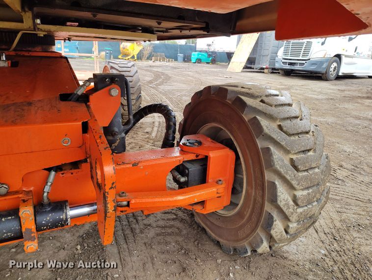 image for item EH0194 2007 JLG 400S boom lift