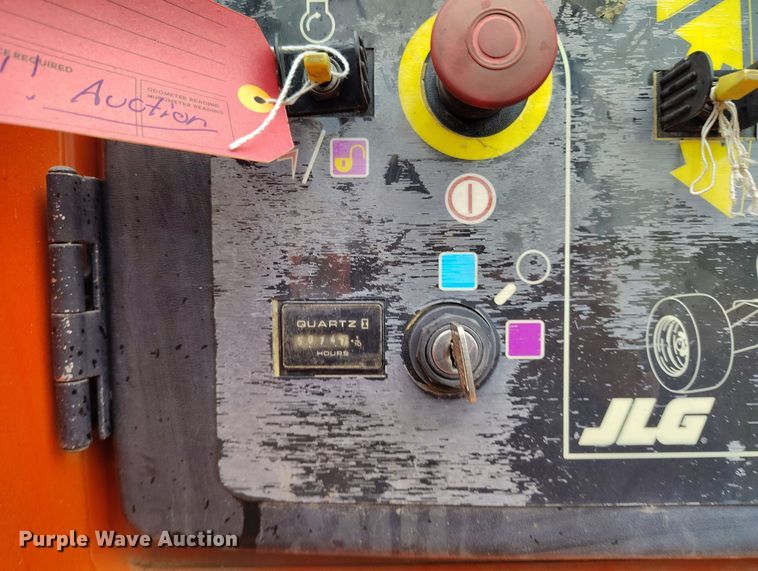 image for item EH0194 2007 JLG 400S boom lift