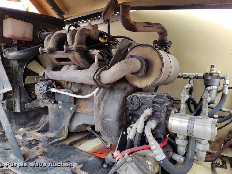 image for item EH0194 2007 JLG 400S boom lift