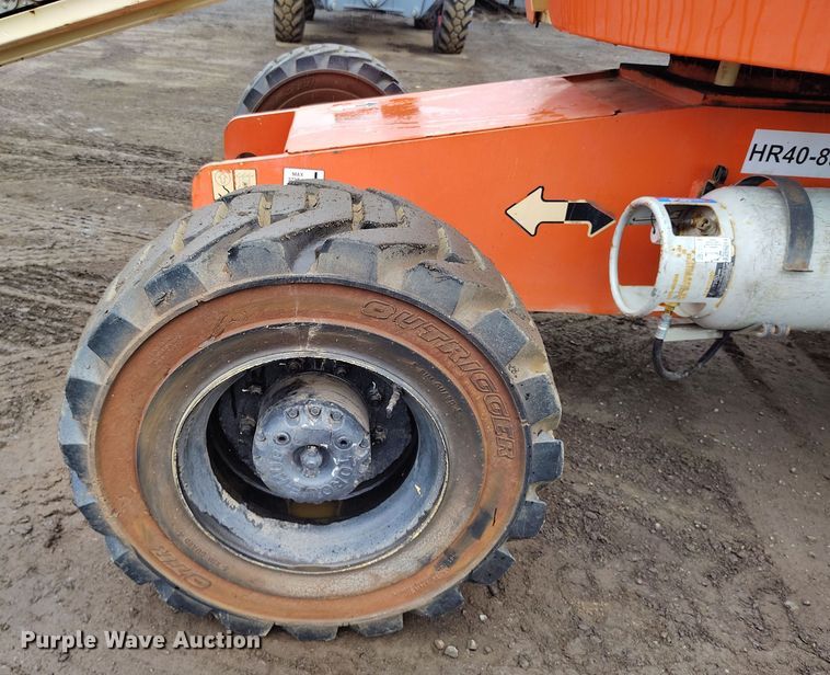 image for item EH0194 2007 JLG 400S boom lift