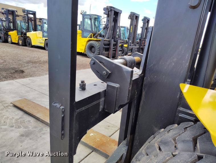 image for item EH0195 2002 Yale GDP330EBEPDV143 forklift