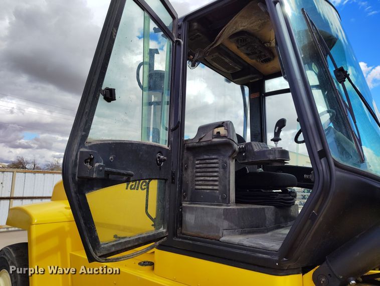 image for item EH0195 2002 Yale GDP330EBEPDV143 forklift
