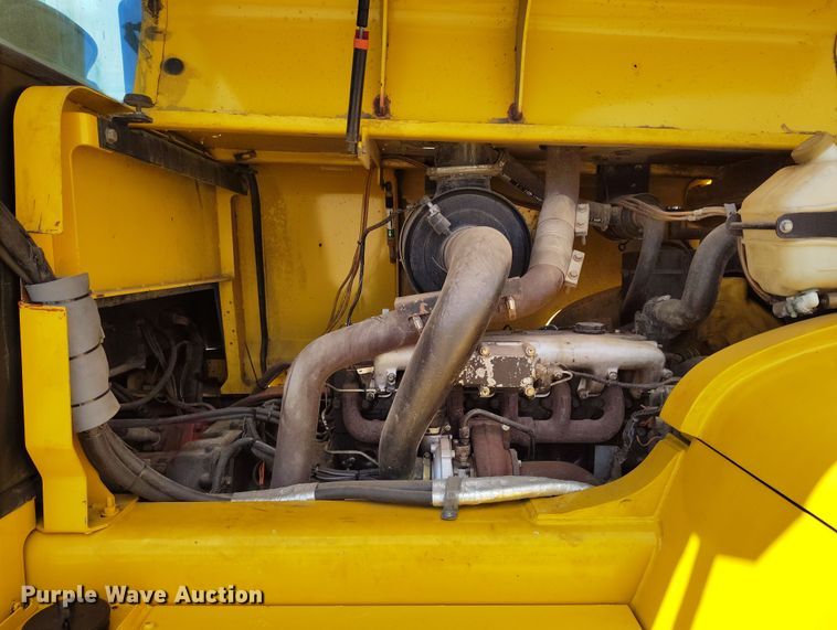 image for item EH0195 2002 Yale GDP330EBEPDV143 forklift