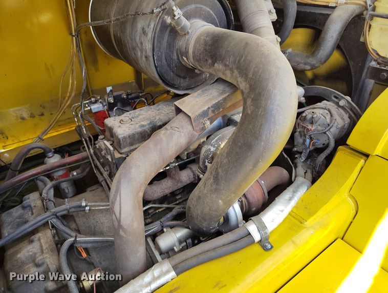 image for item EH0195 2002 Yale GDP330EBEPDV143 forklift