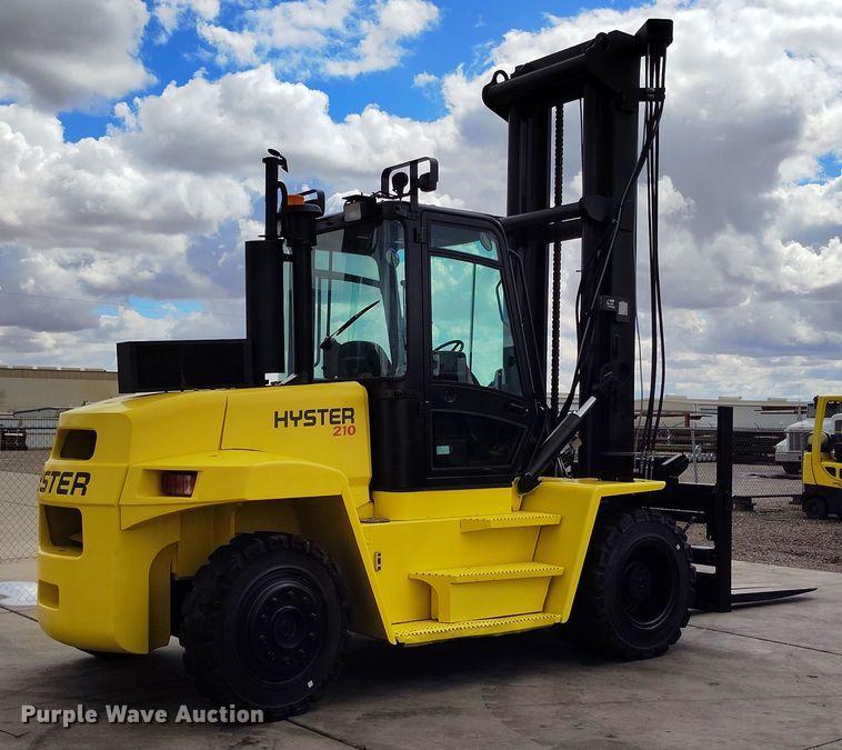 image for item EH0196 2007 Hyster H210HD forklift