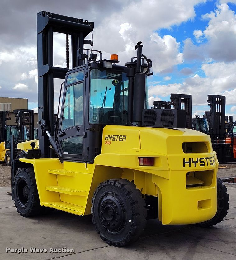 image for item EH0196 2007 Hyster H210HD forklift