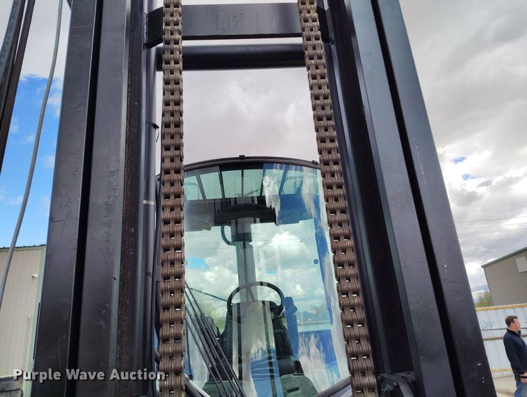 image for item EH0196 2007 Hyster H210HD forklift