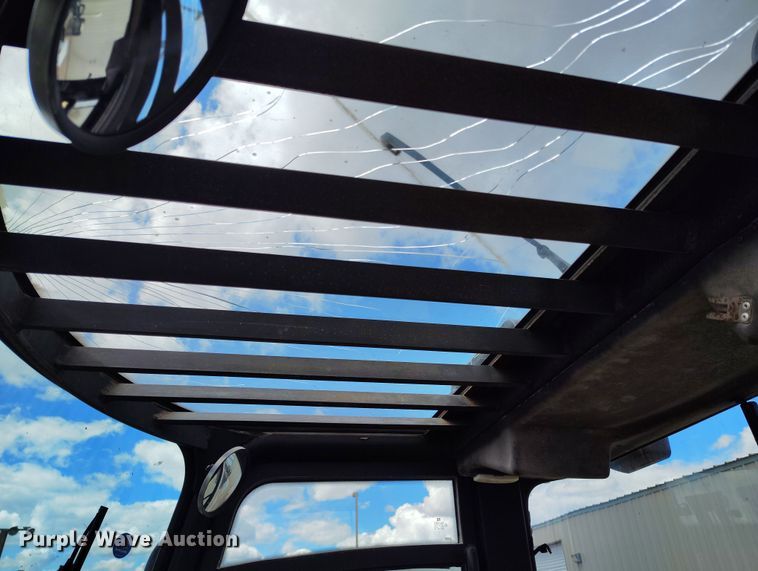 image for item EH0196 2007 Hyster H210HD forklift