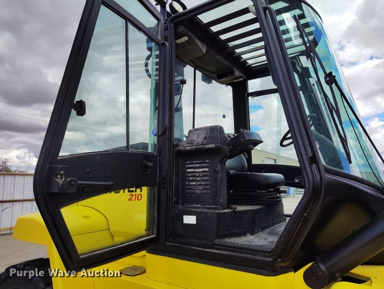 image for item EH0196 2007 Hyster H210HD forklift
