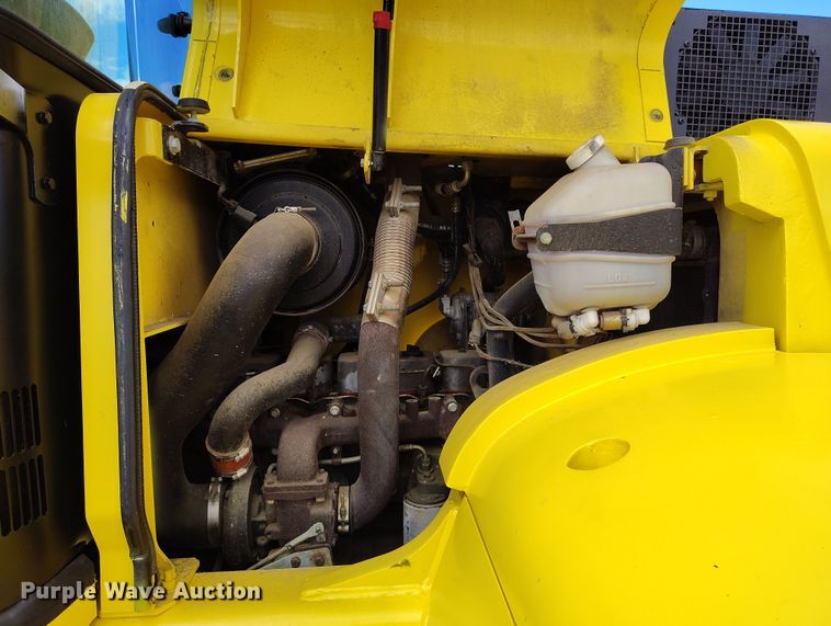 image for item EH0196 2007 Hyster H210HD forklift