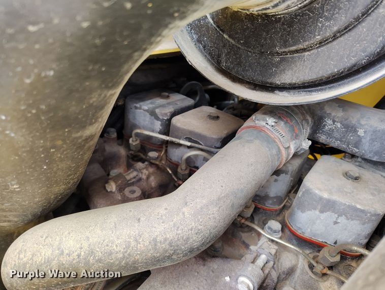 image for item EH0196 2007 Hyster H210HD forklift