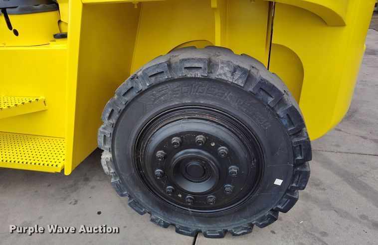 image for item EH0196 2007 Hyster H210HD forklift