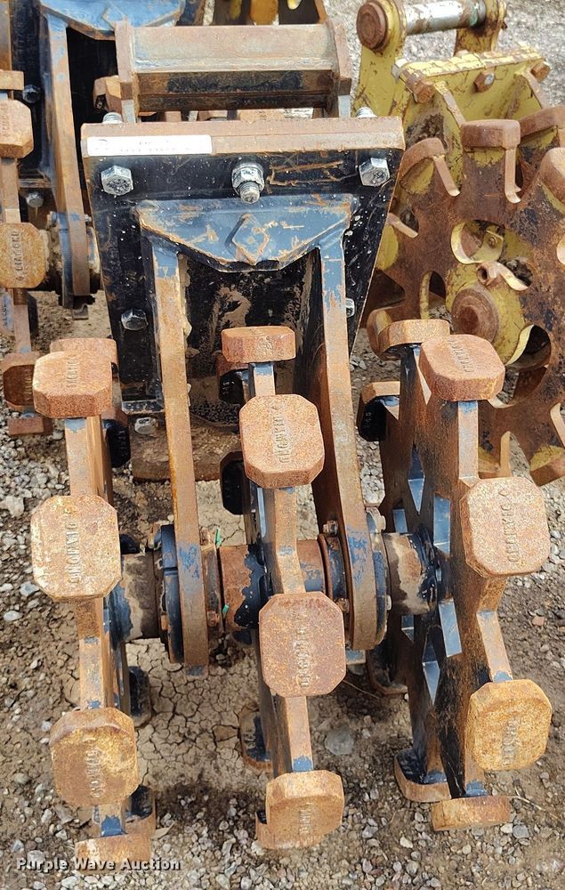 image for item EH0201 Caterpillar 22