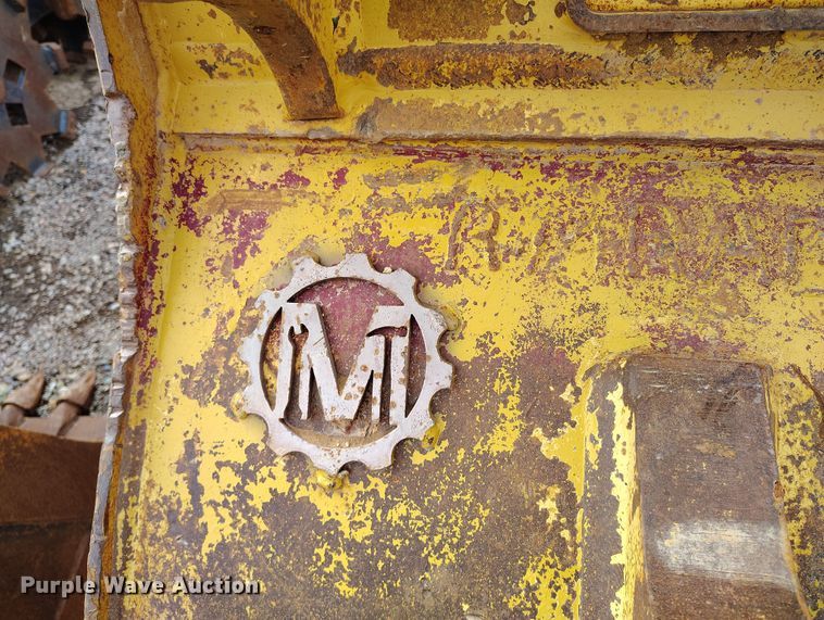 image for item EH0202 Caterpillar 36