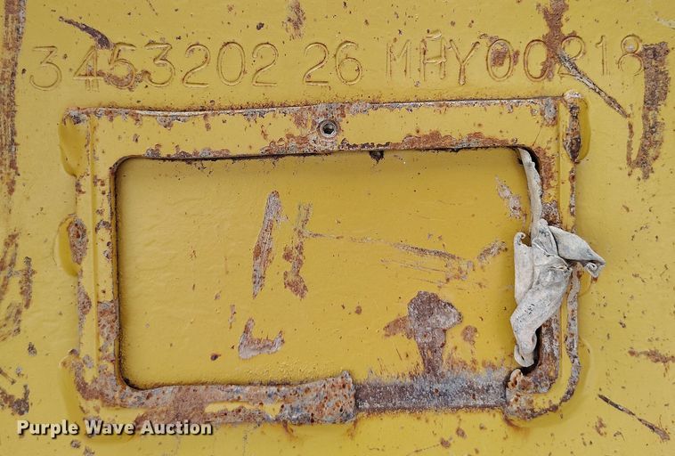 image for item EH0203 Caterpillar 36