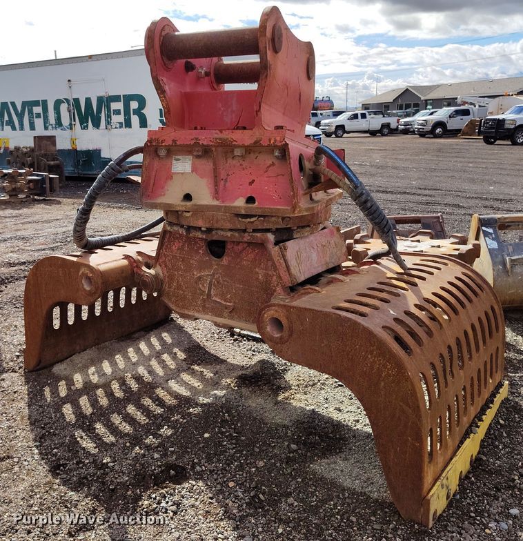 image for item EH0204 2016 LaBounty MDG 310 demolition grapple