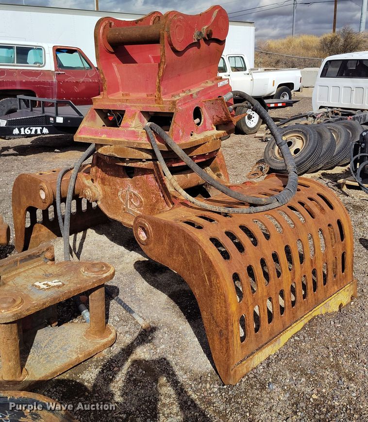 image for item EH0204 2016 LaBounty MDG 310 demolition grapple