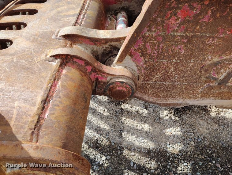 image for item EH0204 2016 LaBounty MDG 310 demolition grapple