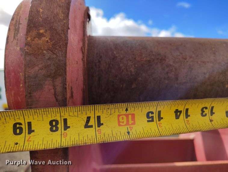 image for item EH0204 2016 LaBounty MDG 310 demolition grapple