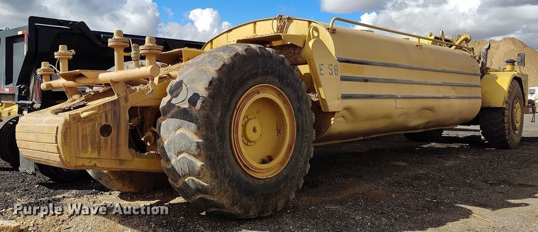 image for item EH0207 1986 Caterpillar 621B water wagon